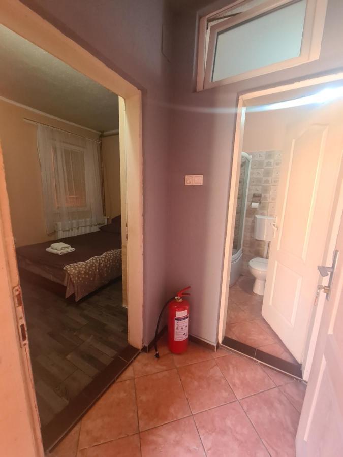 Rooms " Simke " II 수보티차 외부 사진